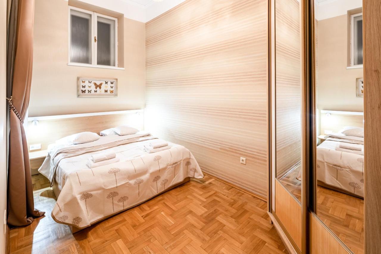 3 Bedrooms Royal Italian Style In An Austrian Building, Parking, Balcony דירה לבוב