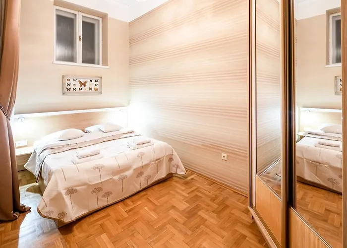 3 Bedrooms Royal Italian Style In An Austrian Building, Parking, Balcony