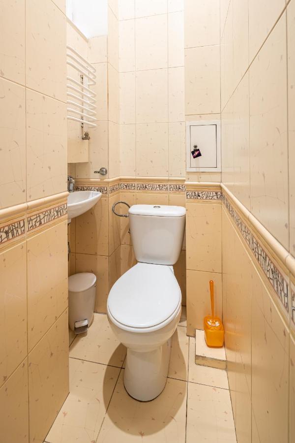 3 Bedrooms Royal Italian Style In An Austrian Building, Parking, Balcony Apartment *