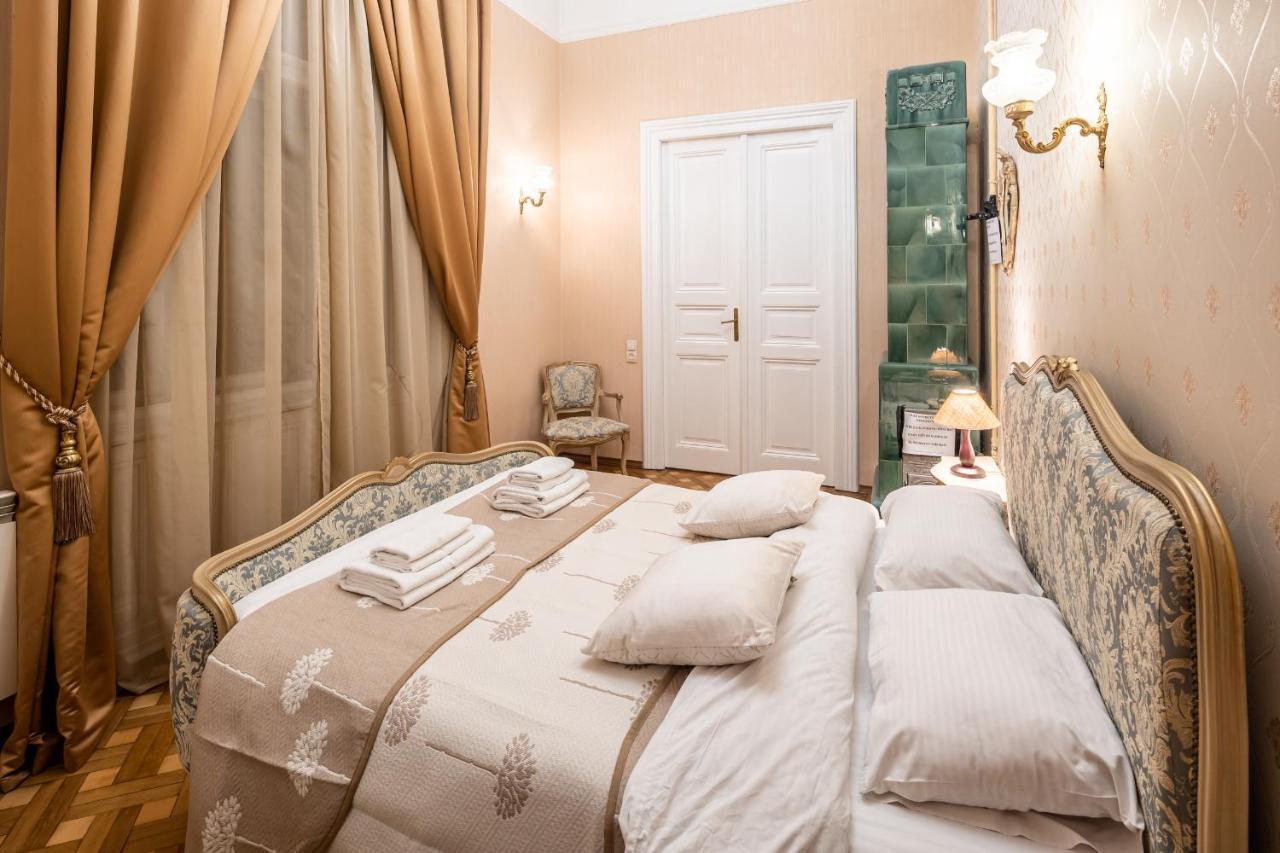 3 Bedrooms Royal Italian Style In An Austrian Building, Parking, Balcony Apartment *